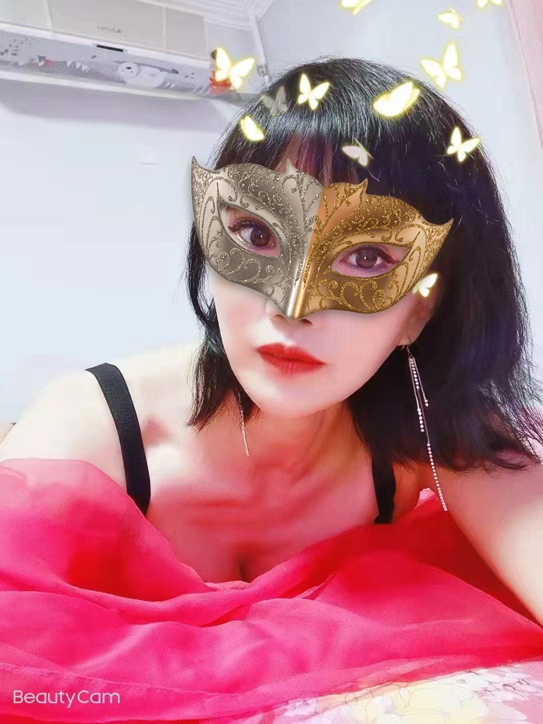 MEITU_20250922_233621282.jpg