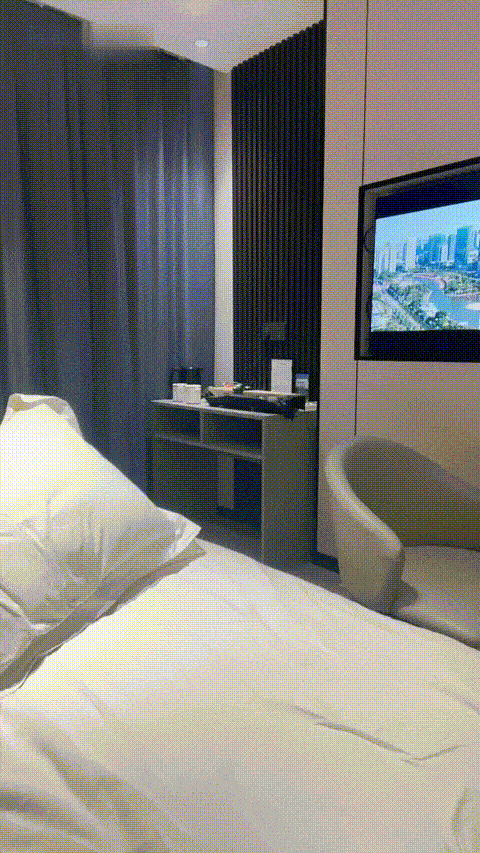 @【06表妹】高颜值女神饥渴骚货 酒店吃鸡被大鸡巴男友猛干无套啪啪 精彩过程_p80 (2)..gif