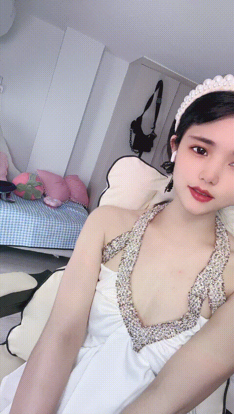 vlc_record_2023_06_07_12h04m37s_cx___p20_compressed.gif