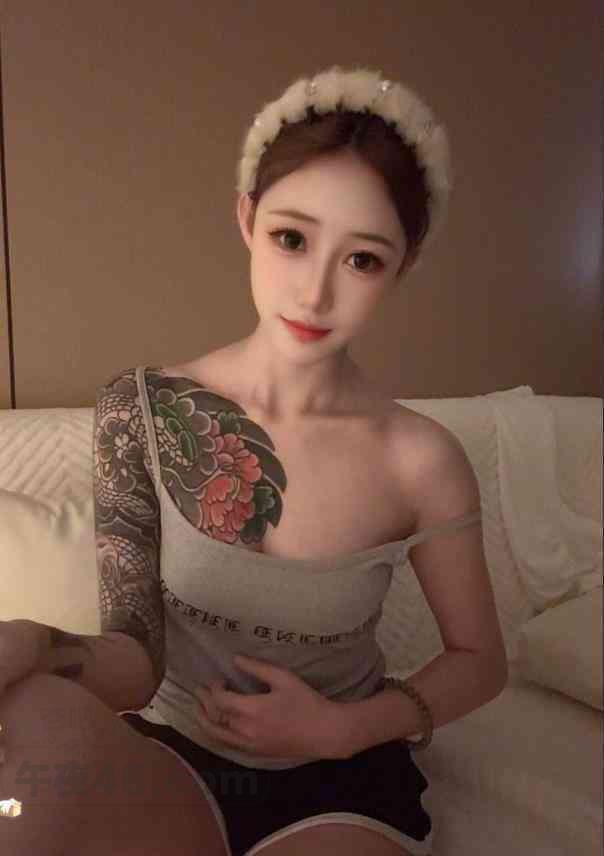 0471b9dd12cf68bfd7d90fb68daef047.jpg