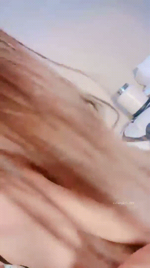 【柒玖】网红反差女神_性感小美女极品鲍鱼_特写自慰白浆流不少_4_p60_compressed.gif.gif