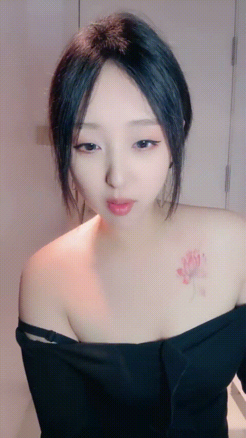 美人鱼_20260217_212431_p20_compressed.gif