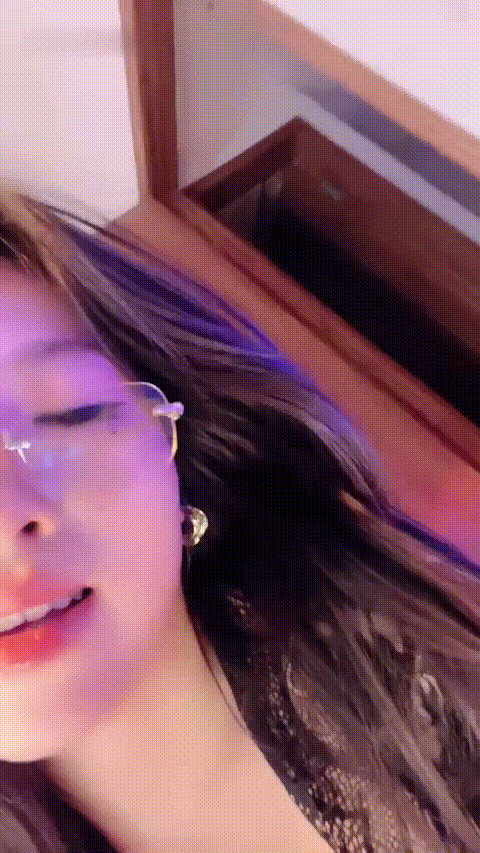 苏苏呀_20260307_175253_p20_compressed.gif