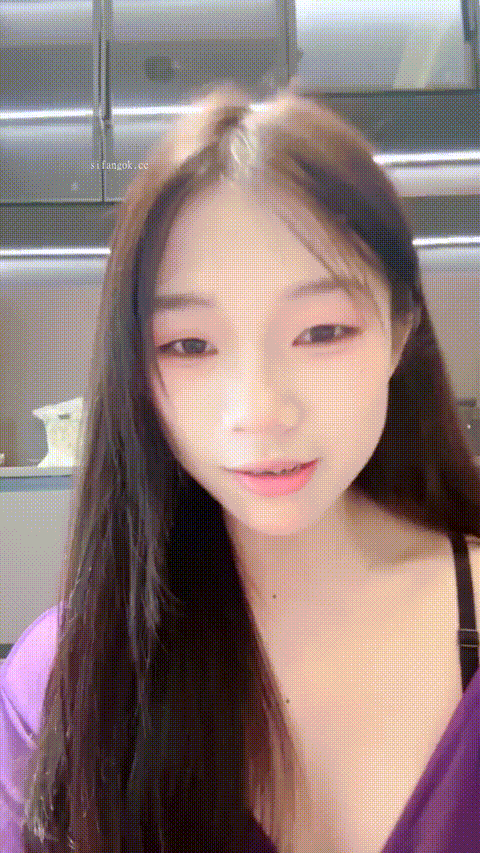 清纯少女下海【吧啦】极品身材 美乳翘臀 逼毛有型 嫩穴 边跳边脱光光跳蛋自慰喷水大屌.gif