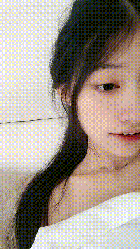 #蔡蔡仙女_4w9o4_p60_compressed_compressed.gif