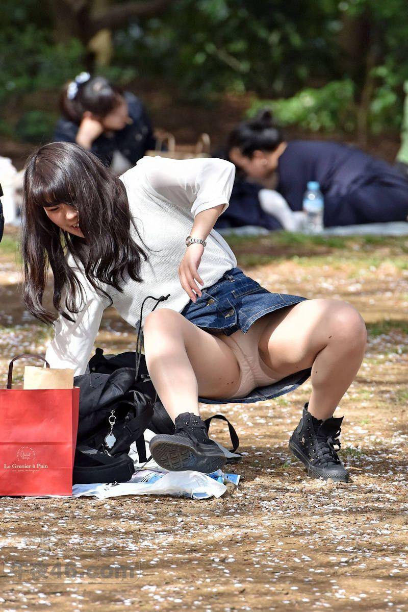 beige-pantyhose-panchira754002.jpg
