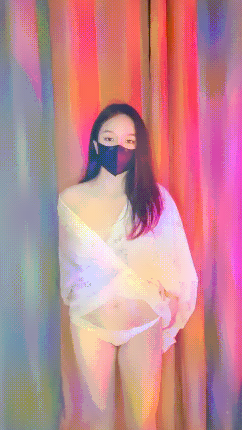 钞票临摹师_高颜值巨乳主播_裸舞才艺尺度福利秀合集13部_2_p20_compressed.gif.gif