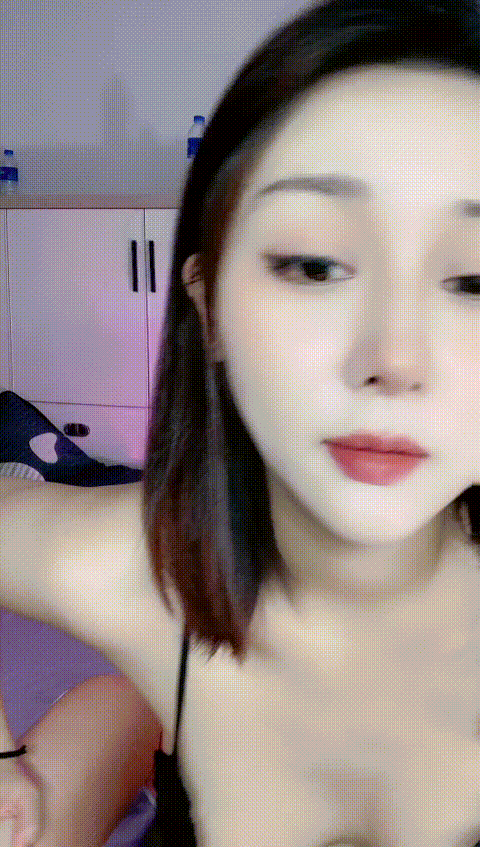 #coco___8__p60_compressed.gif