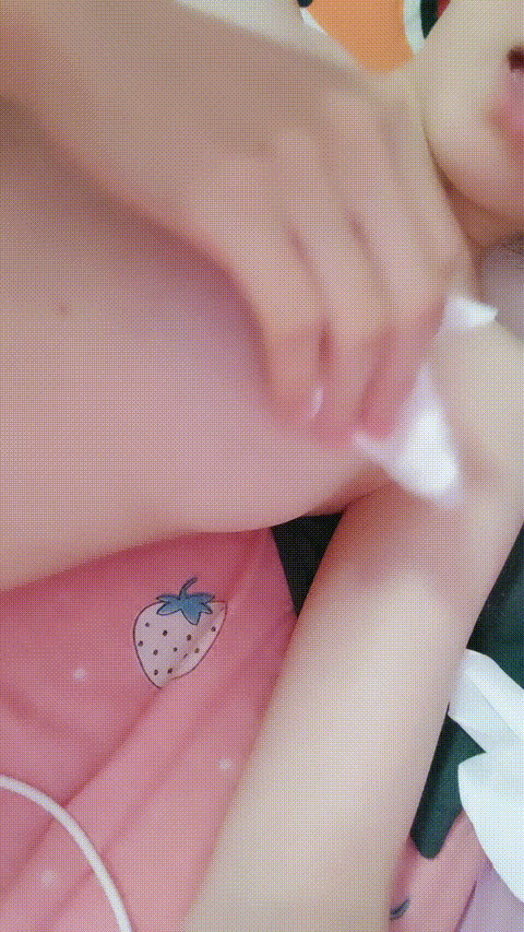 #甜甜甜___8_1_p60_compressed.gif