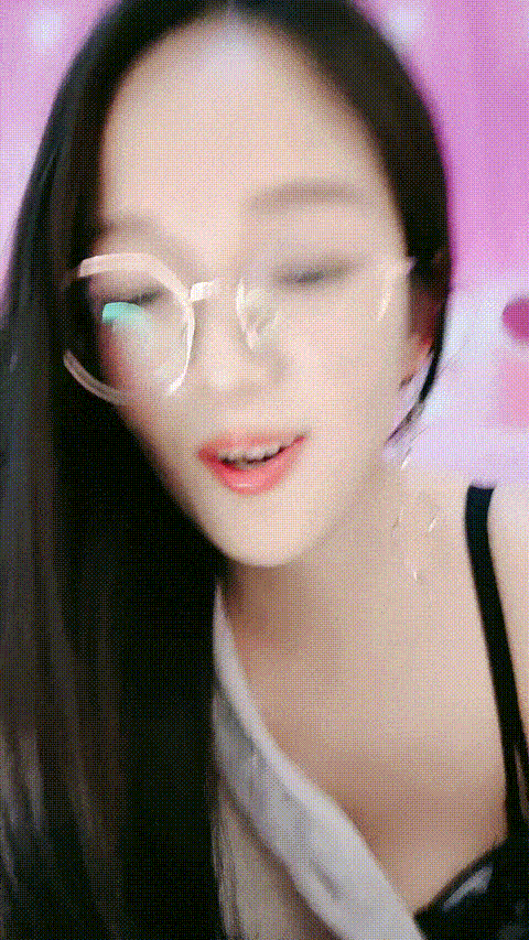 A  (4)-01.49.20.545-03.40.52.083_p5 (2).gif