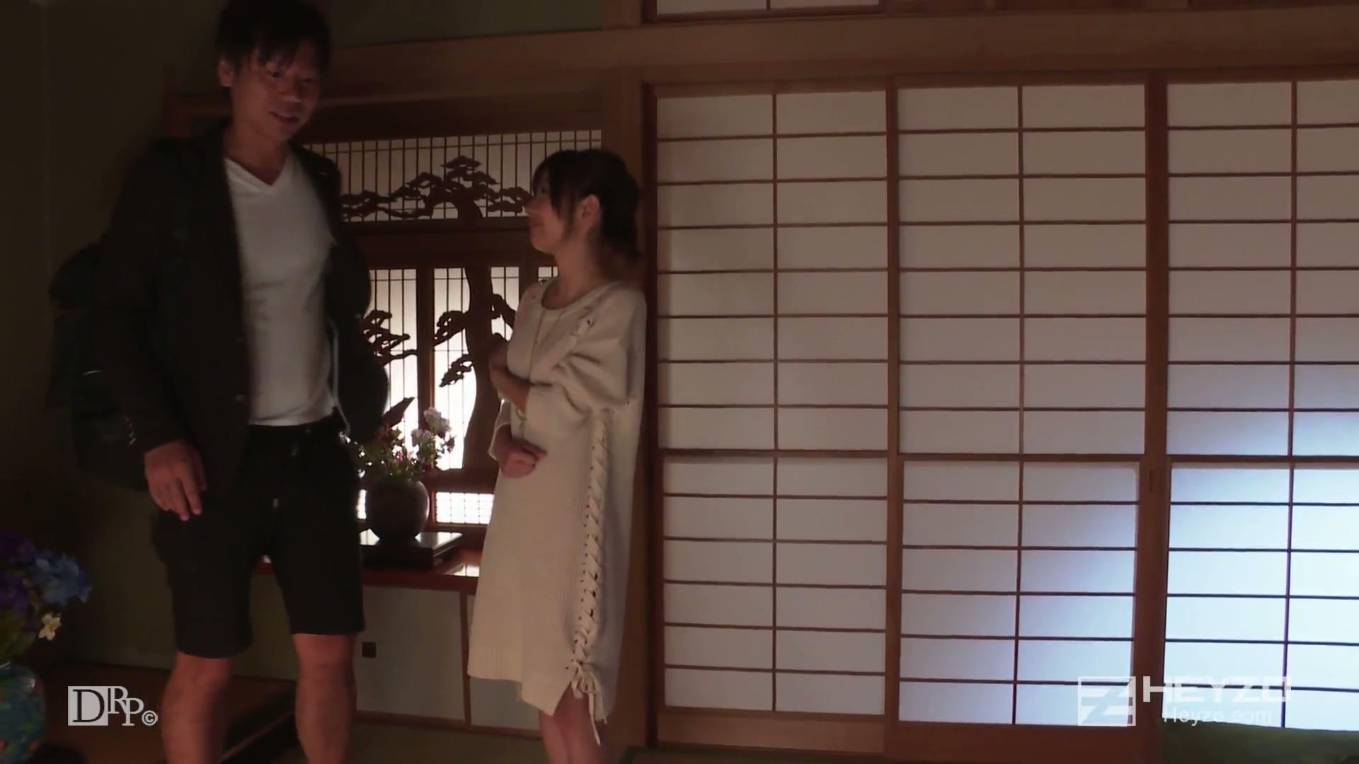 HEYZO-1115 鈴羽みう【すずはみう】 一発終わってまた一発！AV女優をプライベートでハ.jpg