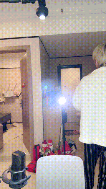 2 (5).gif