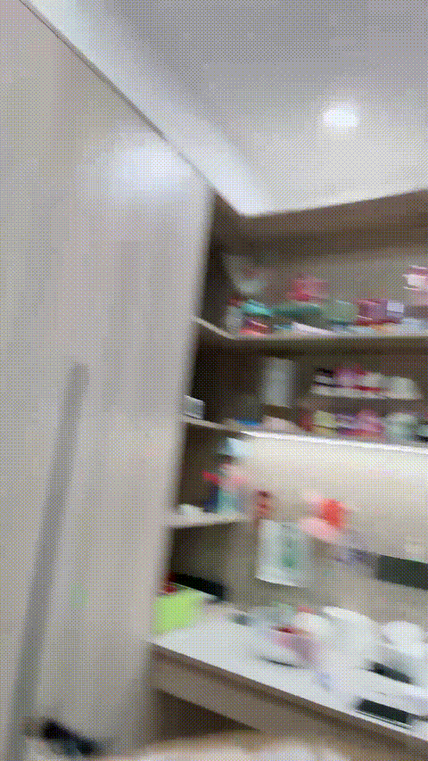 0 (6)_compressed.gif