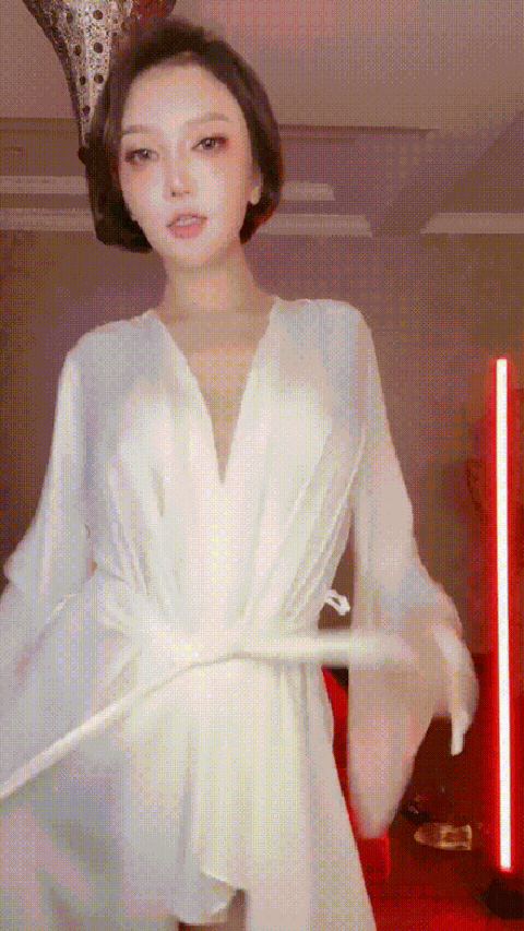小巫婆_包租婆收租_08_p20.gif