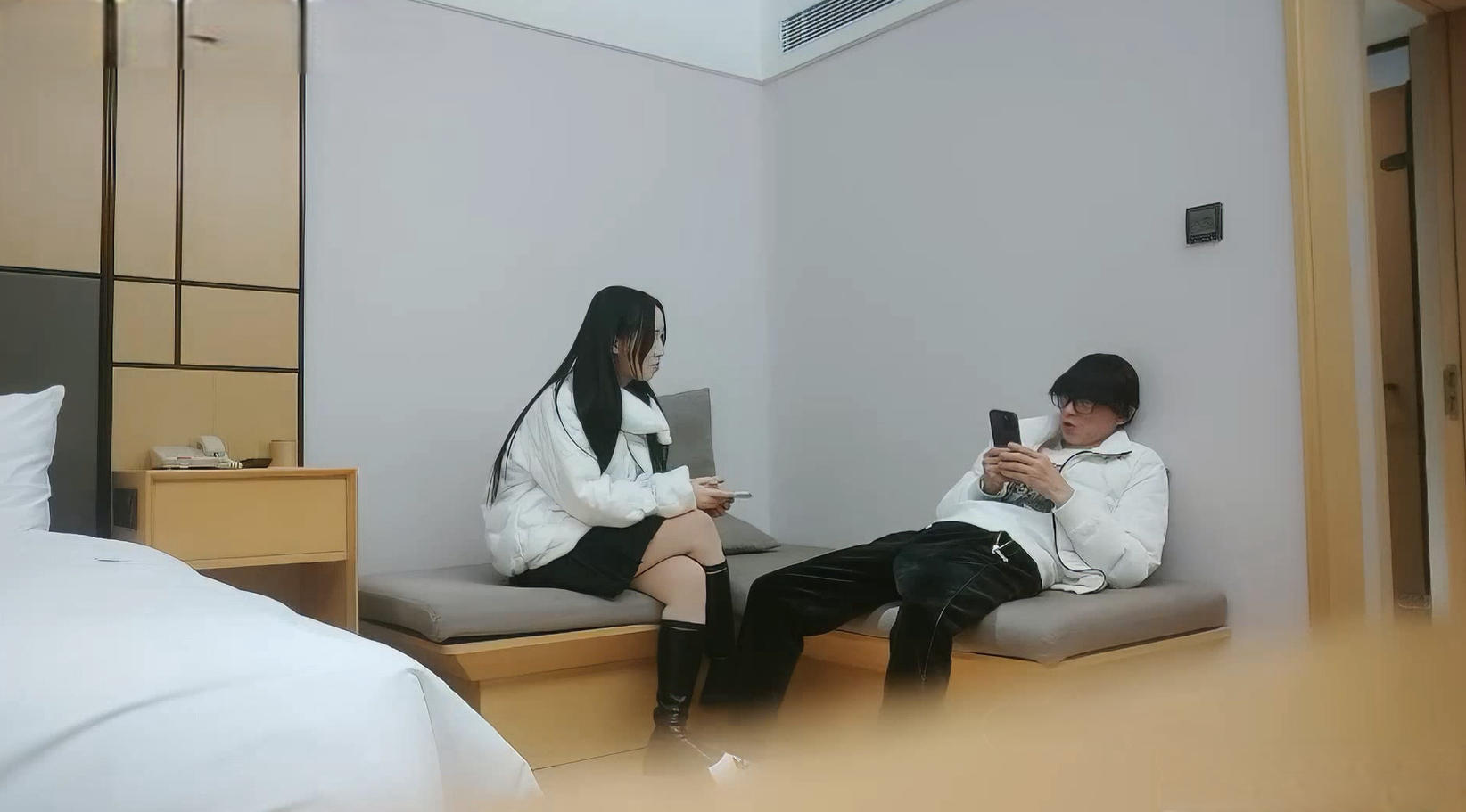 22岁  172cm 艺术学院清纯女神学生妹  兼职援交 甜美乖巧 黑丝诱惑啪啪佳作.jpg.jpg