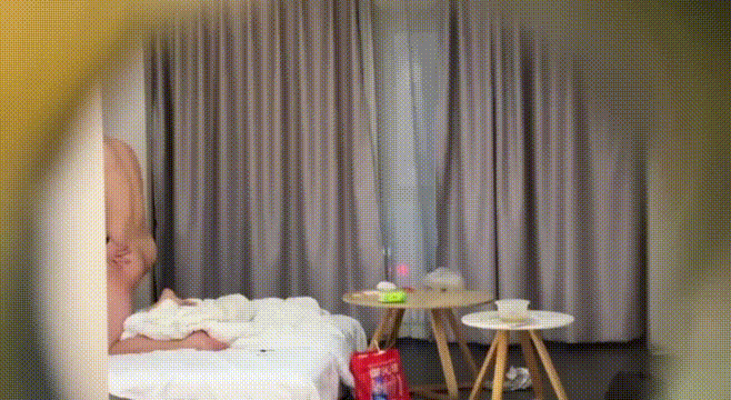 1 (2)_compressed.gif