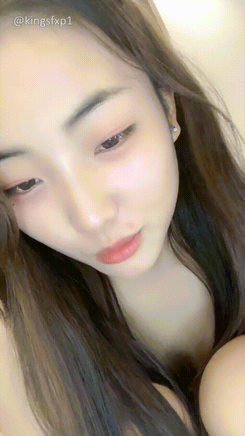 锅包肉肉 #萱萱爱吃肉肠 669447074__ 1225-234750_p5_compressed.gif