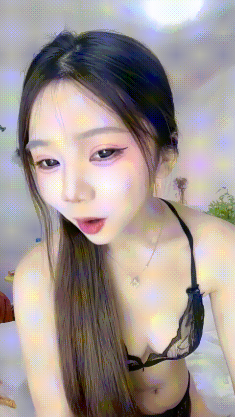 小梦梦_20260217_152505_p20_compressed.gif