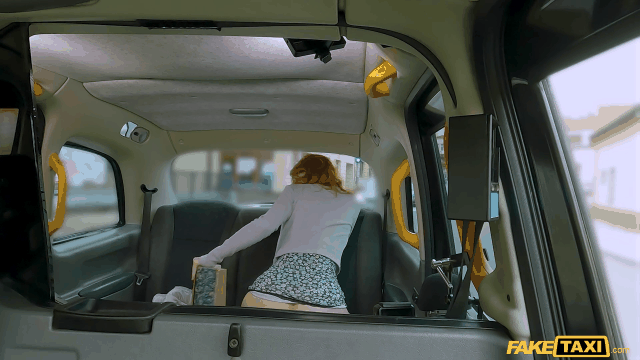 Petite redhead wants to go viral_start425s_1s.gif