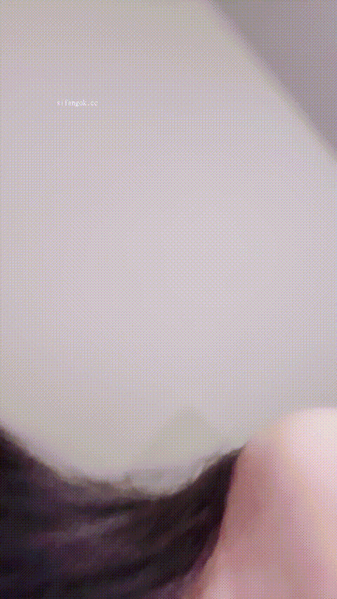 女网红回归【娜娜】惊为天人的颜值 圆润美乳 粉嫩骚逼 罕见的跳弹自慰秀 淫液直流 (2).gif