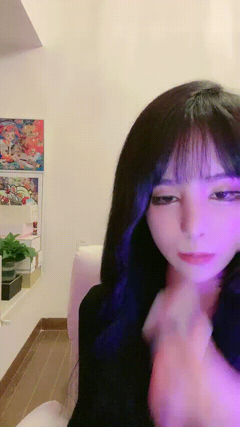 #岡田纱佳_#润儿__p20_compressed.gif