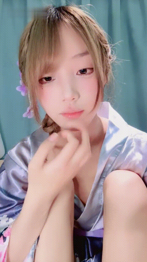 七七小新_20260208_144133_p60_compressed.gif