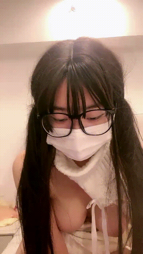 菠萝果酱__4_1_xgln8_p60_compressed.gif