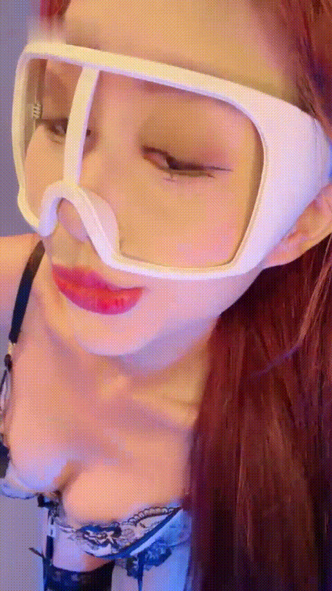 喷泉圣体女王_20260210_094618_p5_compressed.gif