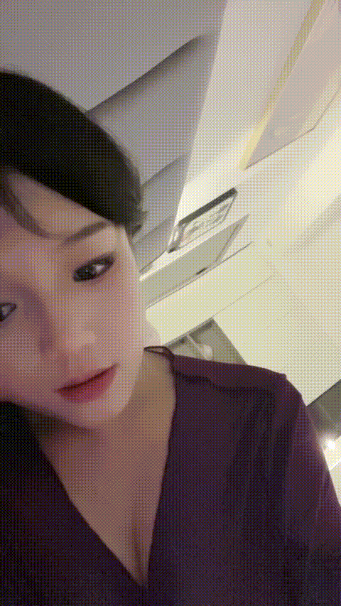 我靠 女神每次都害我打飞机【小狐狸】美乳又圆又翘 长腿小蛮腰 粉嫩逼逼 道具自慰 狂.gif