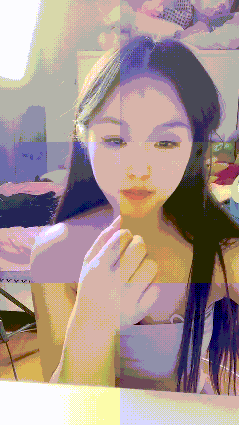 D杯小白_可爱学妹主播_露脸直播道具大秀合集9部_6_p20.gif