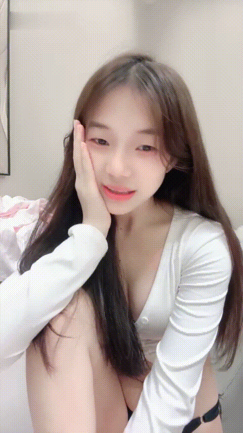 骚甜妹_吧啦_20260211_175658_p5_compressed.gif