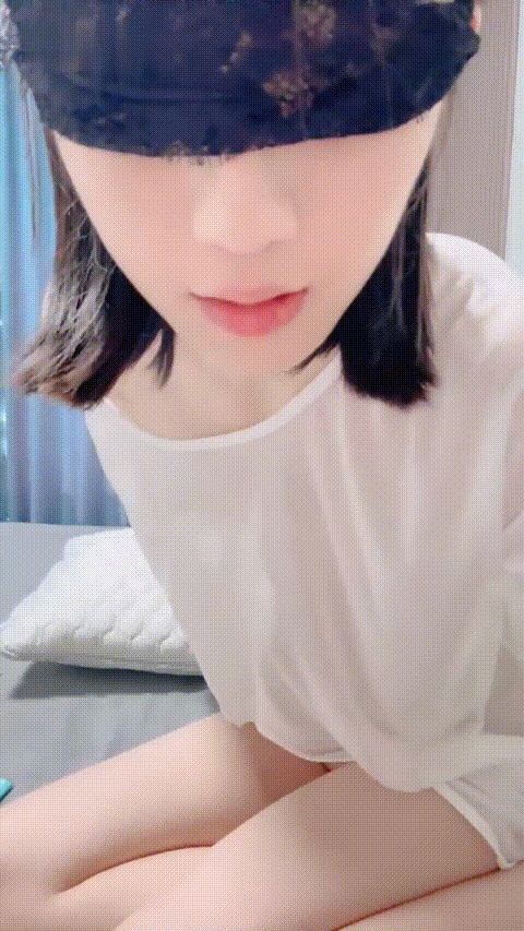 甜甜的阿喵_20260209_230749_p5_compressed.gif