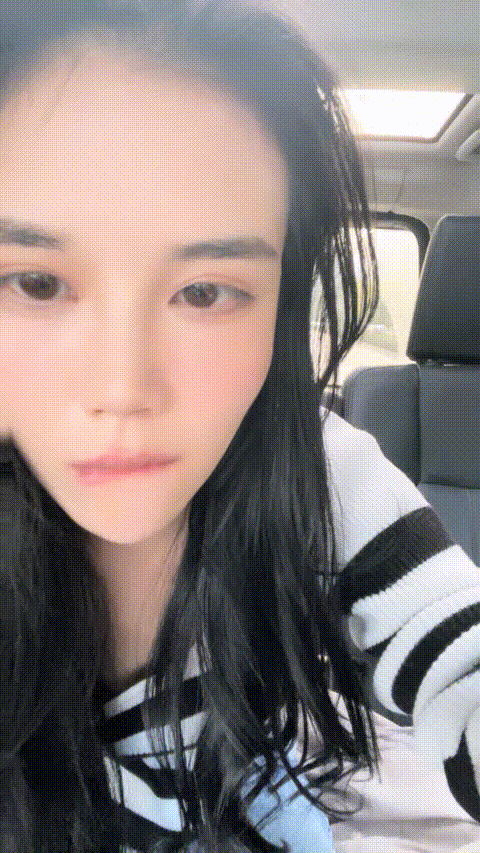 86360696_一线天小美_07_p5_compressed_compressed.gif