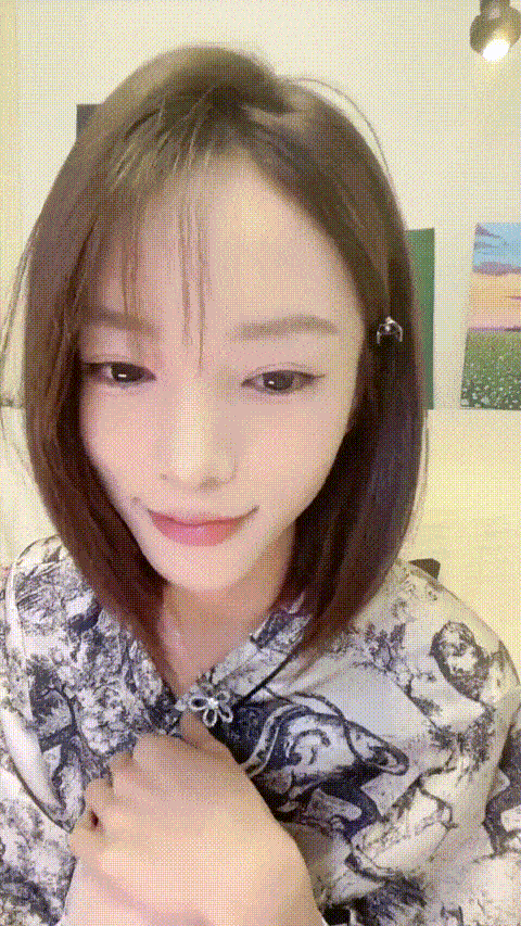 彩色的小熊宝宝_20250927_215036_p20 (2).gif