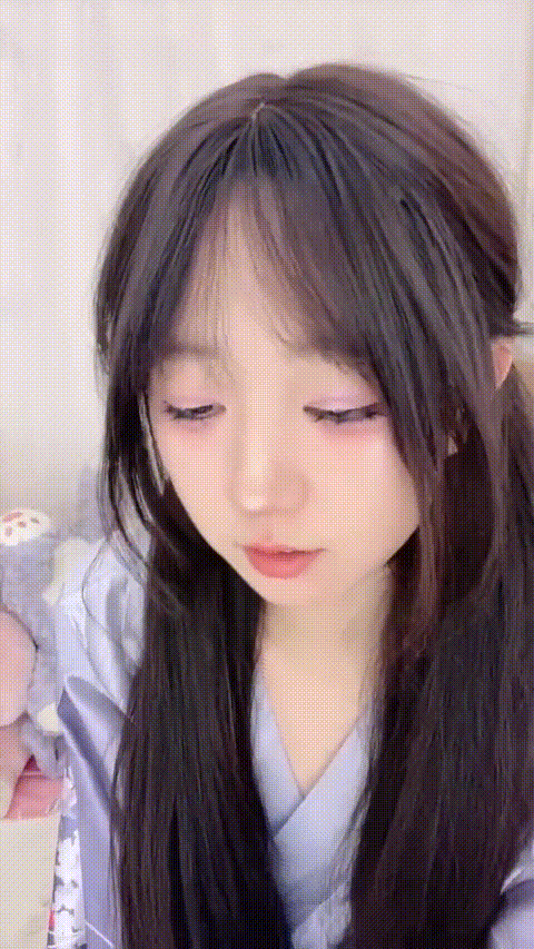 05洛丽塔_20260208_112351_p80_compressed.gif