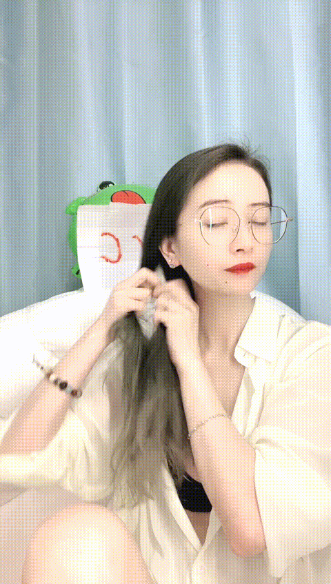 vlc_record_2023_06_01_20h15m57s_cx___p20_compressed.gif