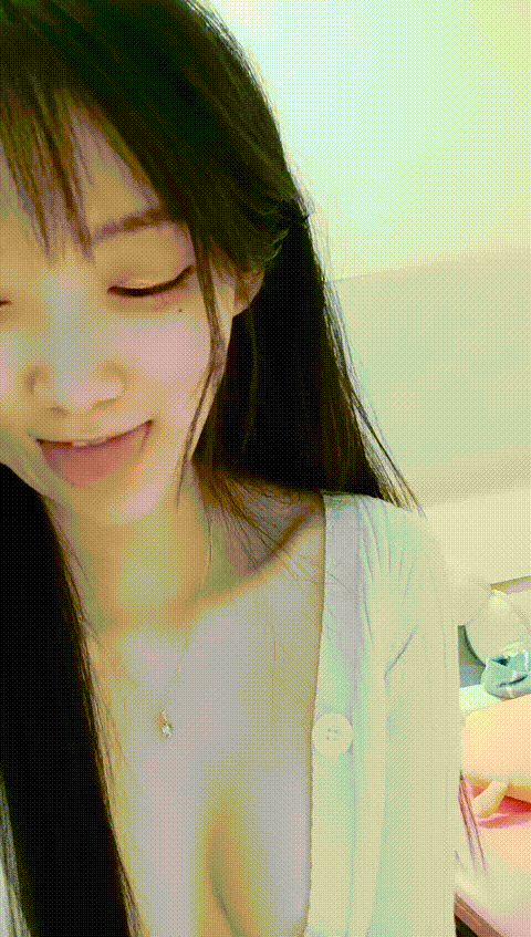 vlc_record_2023_05_16_21h46m30s_cx___p40_compressed.gif