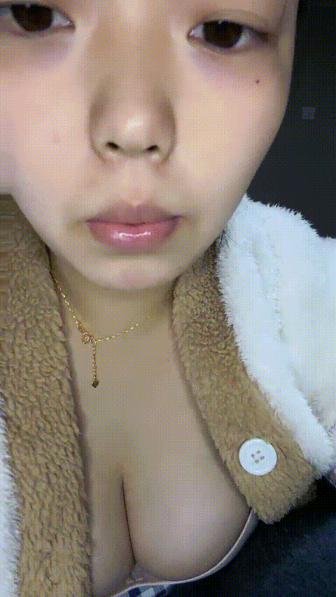 #大一F奶母乳妈妈__gkwcw_p5_compressed.gif
