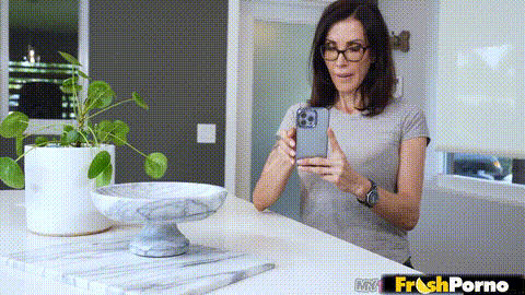 Shhh... Online Dating Sucks_p5.gif