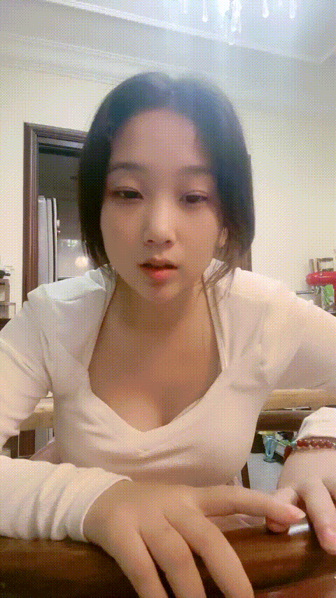 水嫩的小美_是你的乖妈妈_02_p60_compressed.gif