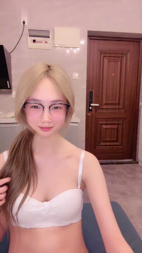 困困小涵_你怎么湿了_20260303_090222_p20.gif