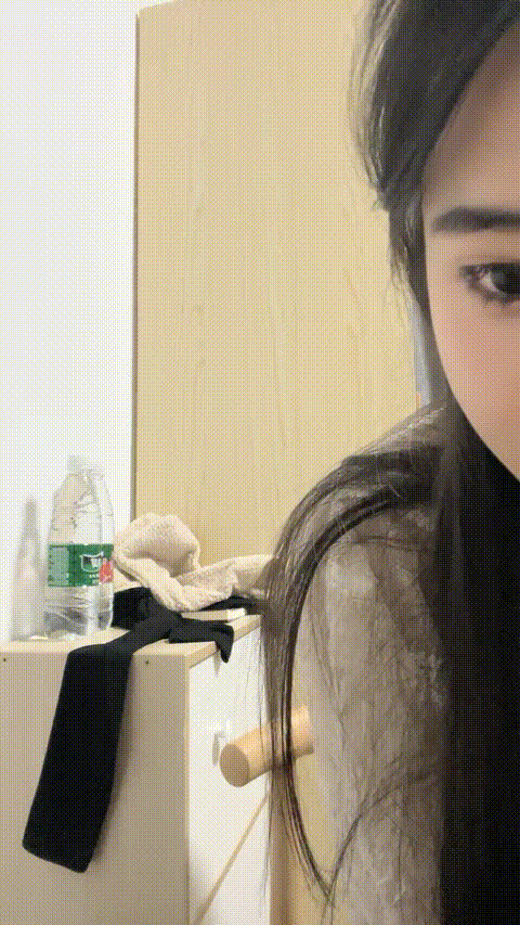 我不是学妹_校花级JK女神_美到爆_馒头逼_G奶抖动_喷尿_揉逼_自慰_疯狂扣穴_18_p5.gif.gif