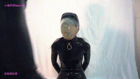 小萌_这次小萌作为乳胶娃娃出现了她被提前了要求做任务_p80.gif