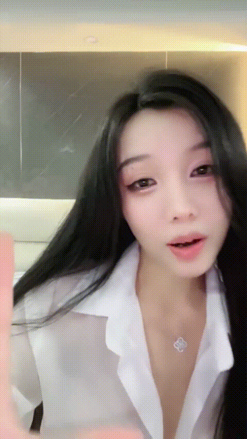 小巴辣子_20260216_003138_p20.gif