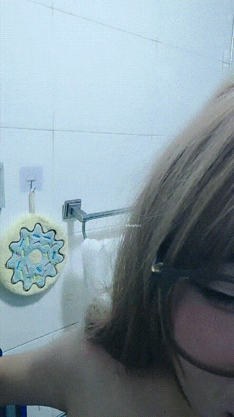 【少萝小甜甜】白嫩校花!_道具自慰好纯好美我好喜欢!_5_p80 (2).gif