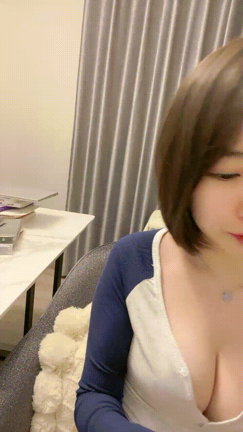 #崽崽儿___11__mwvh4_p60_compressed.gif