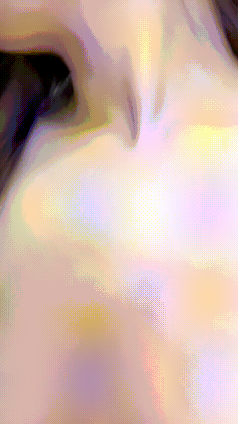 兼职学生妹【淋淋七】超级漂亮 奶子有点小 长腿大屁股 粉嫩骚逼 掰开更嫩 大鸡巴自慰 .gif