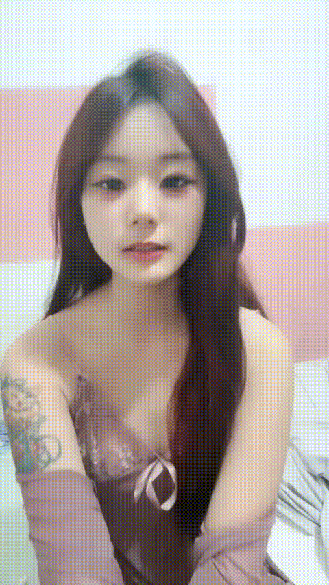 满嘴小生命_20260303_154446_p20_compressed.gif