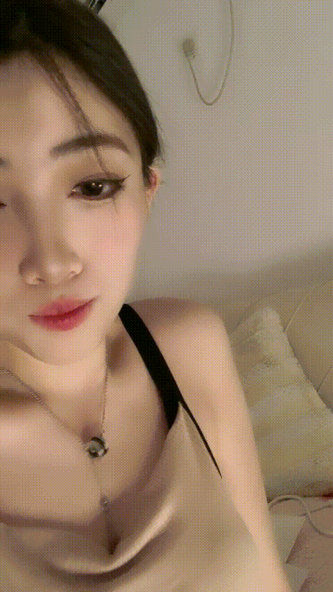 #妮可只是爱喝奶___ldeyw_p80_compressed.gif