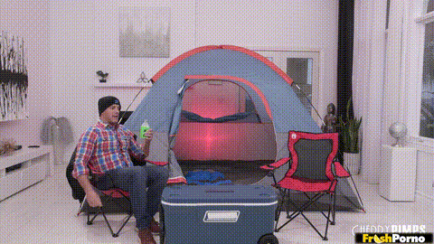 DAKOTA TYLER REALLY KNOWS HOW TO PITCH A TENT_p5.gif